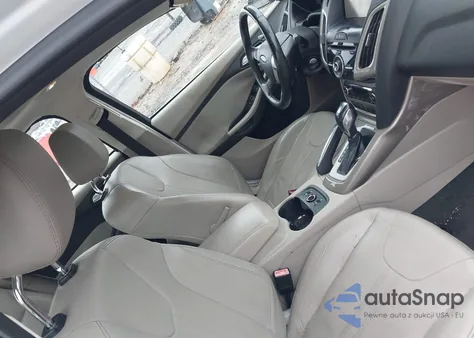 2012 Ford Focus Sel из США, поврежденный, VIN 1FAHP3H29CL297896